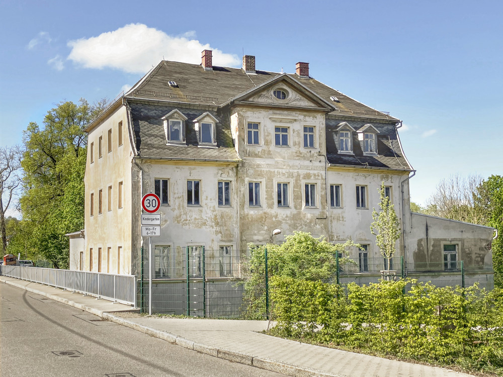 Schaufassade Herrenhaus Spinnmühle / Schafwollspinnerei D.C. v. Einsiedel in Wolkenburg