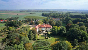 Straßenansicht nach Sanierung